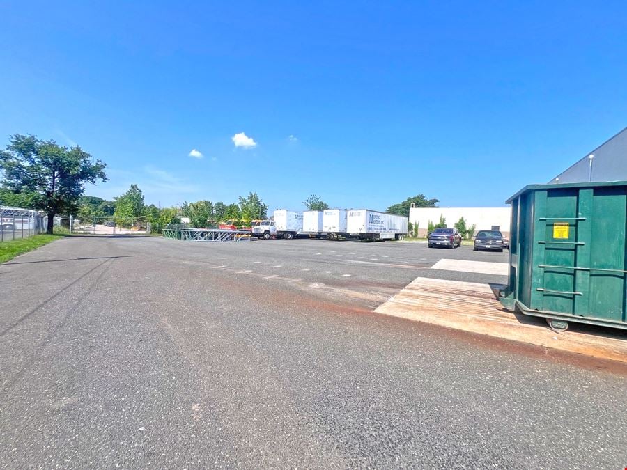 5300 Tuxedo Rd