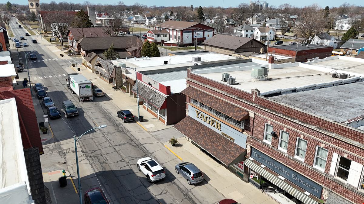 117 W Main + SE Corner of US-27 & Parr Road