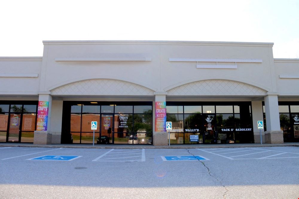 Hillrise Shopping Center