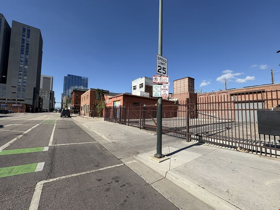 2201 Arapahoe St