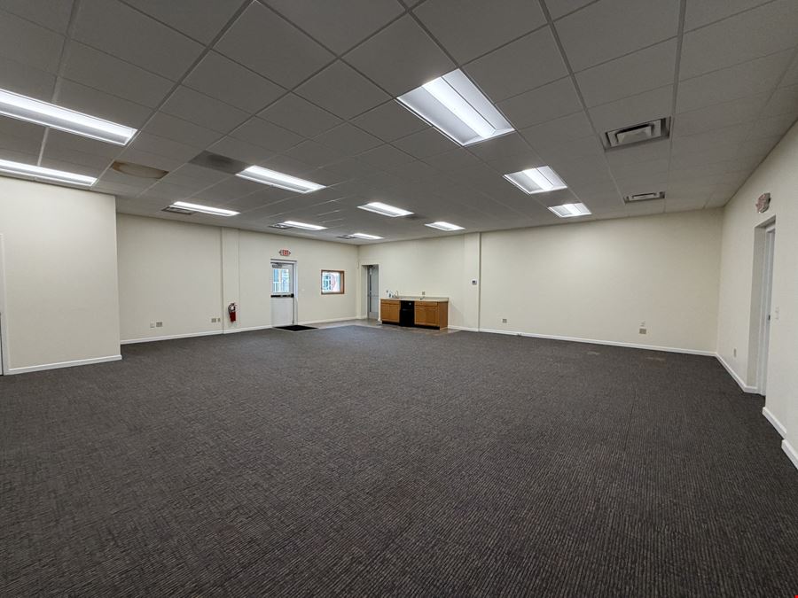 Retail Commercial Offices for Lease in Dexter