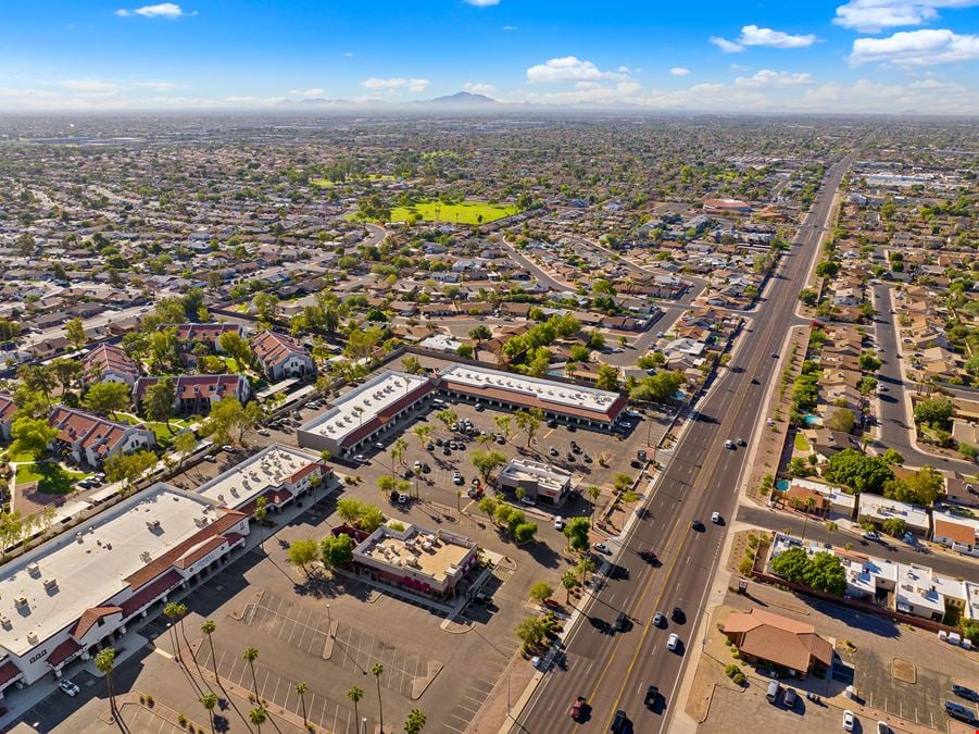 Fiesta Palms II Shopping Center