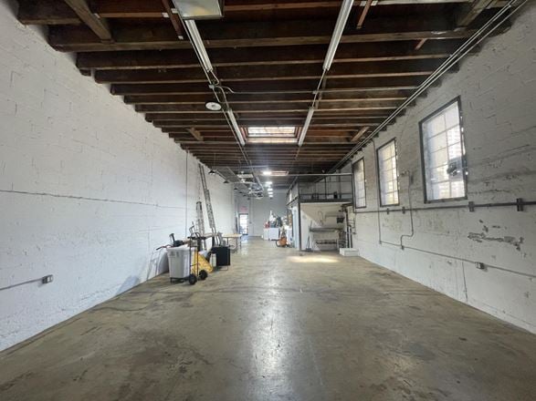 Preview of Industrial space for Rent at 368 McGuinness Blvd