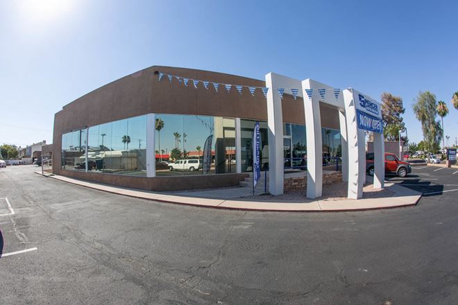 Preview of Retail space for Sale at 2650 N Scottsdale Rd