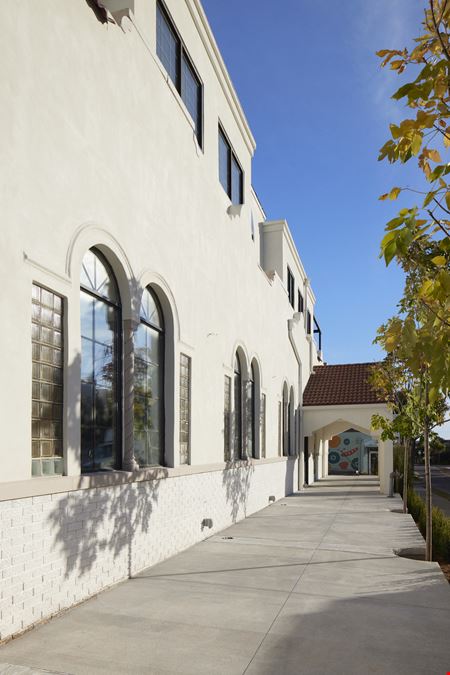 NW 11th & Walker Retail or Office Space