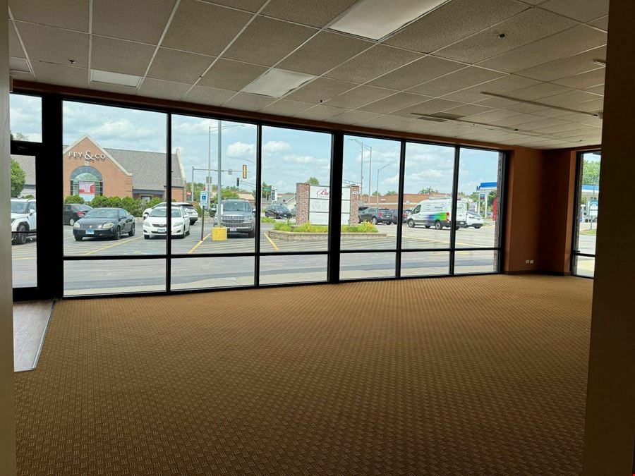 Naperville Retail Space