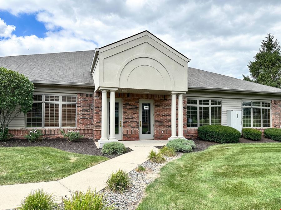 901 Chestnut Hills Pkwy