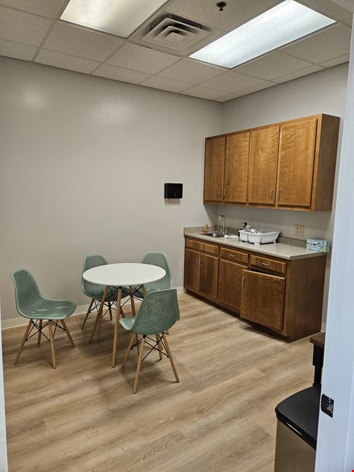 Turnkey Medical Office Available for Lease