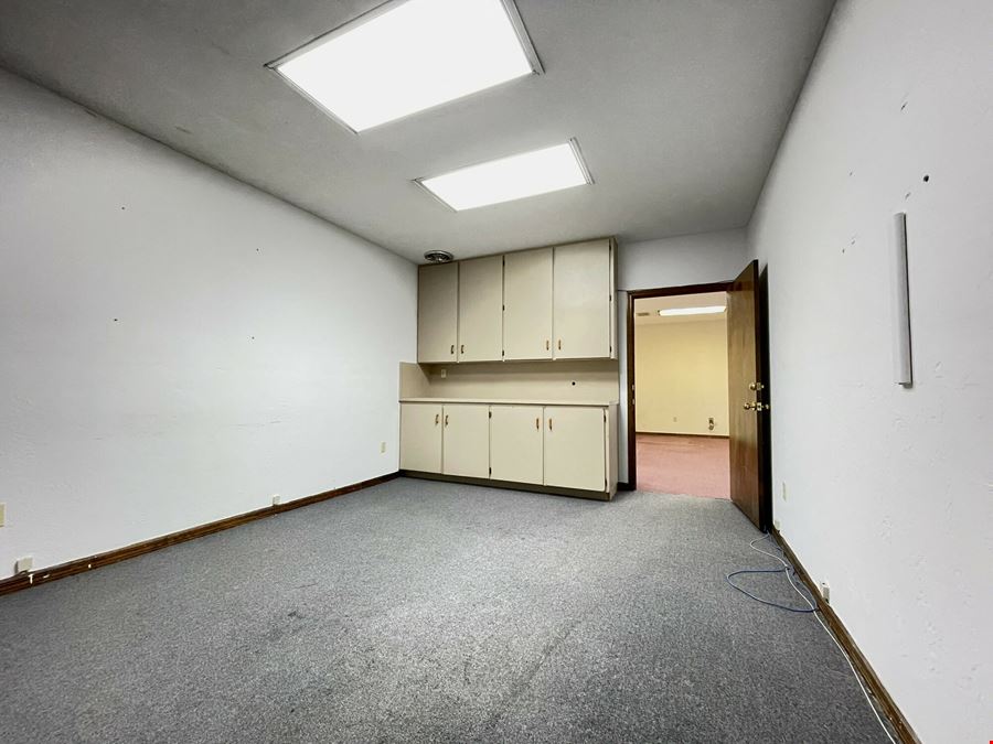 4432 NW 23rd Avenue, Suites 7 & 9