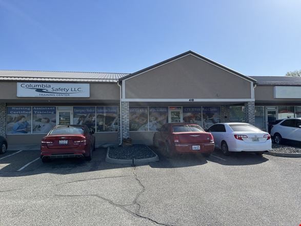 Preview of Retail space for Rent at 418 N. Kellogg Street