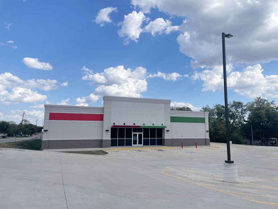 Former Family Dollar #33165