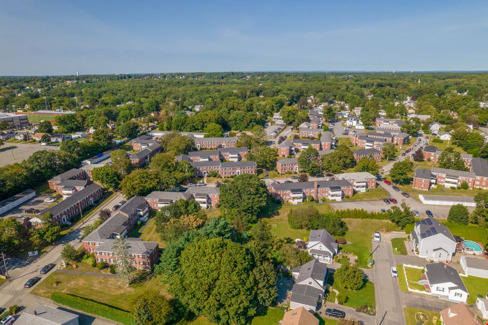 Shawomet Gardens Apartments