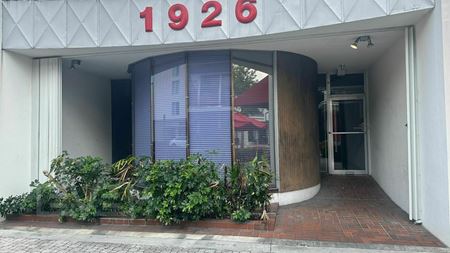 Preview of commercial space at 1926 Harrison St