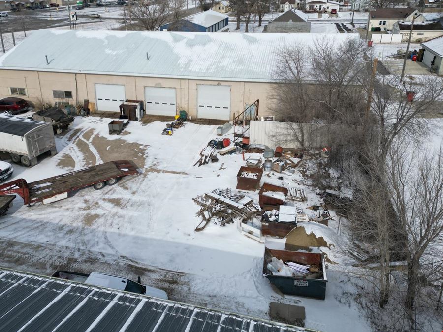 104 11th St NE - Industrial Building For Lease