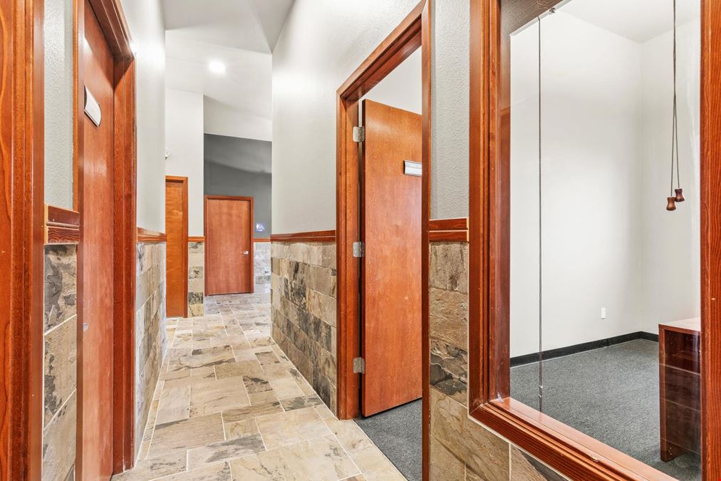 SilverRock Executive Suites