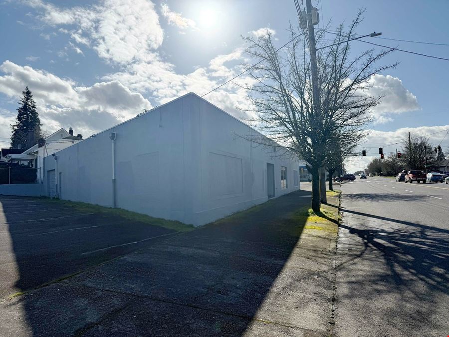 7736 Northeast Sandy Boulevard