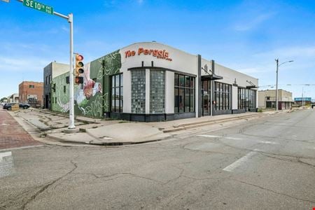 Preview of Retail space for Rent at 701 10th SE