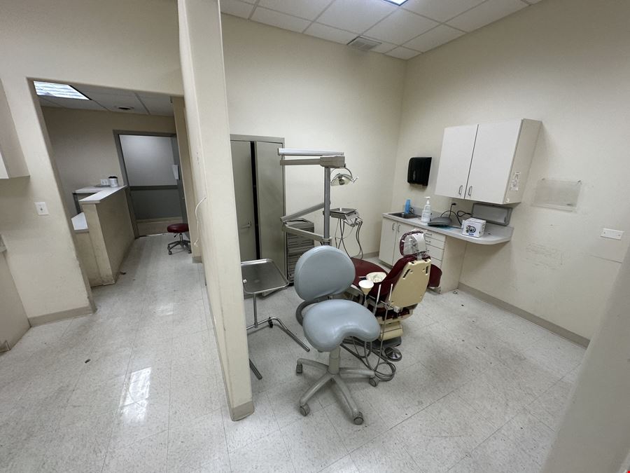 Logan Square Medical Facility For Lease