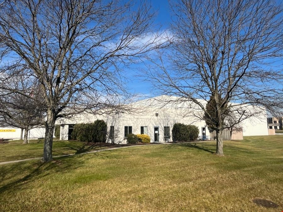 600 Bartlett Dr