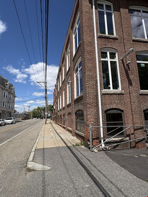 565 & 581 North Main Street