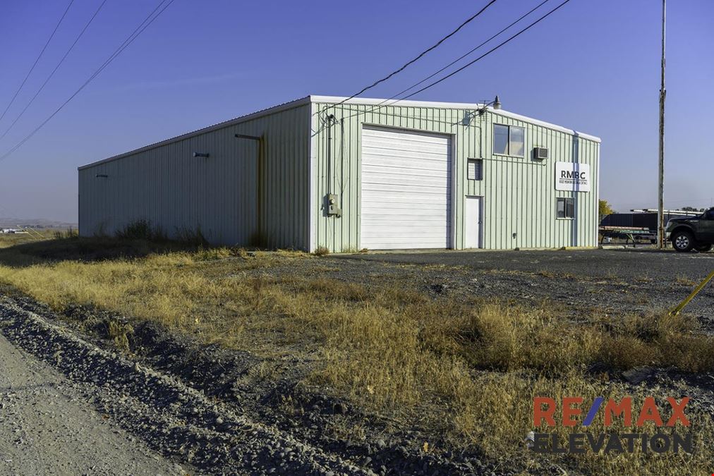 Expansive 6.64-Acre Commercial Property