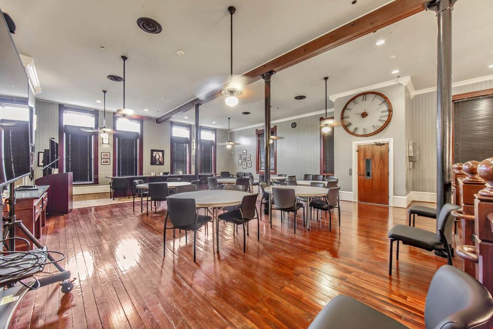 Own a Landmark in the Heart of Thibodaux!