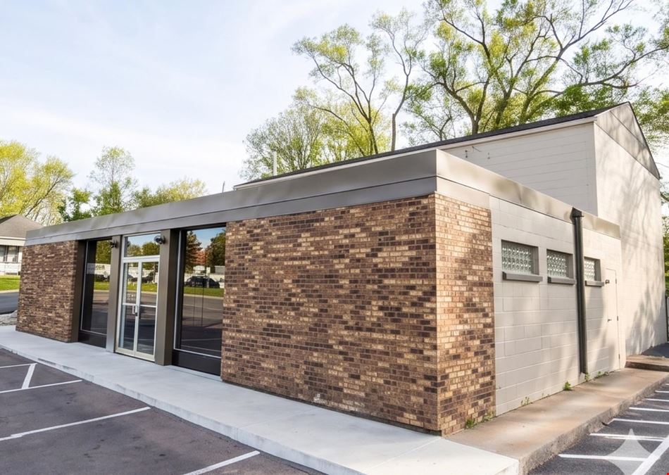 Vermillion Street Two-Story, Standalone, Mixed-Use Retail Bldg with prime visibility