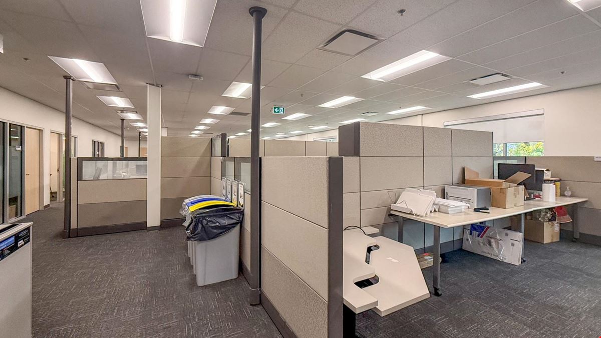 Outstanding professional office space available in the North End of Downtown Kelowna. 