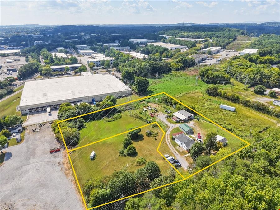 3701 & 3707 Henson Rd