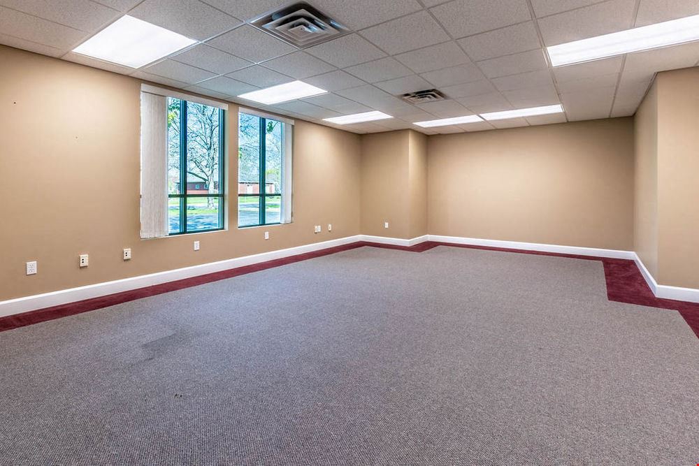 60 Professional Parkway - Investment Opportunity Medical & Professional Office Park