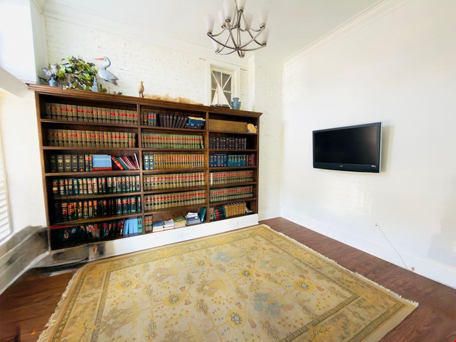 Office Space in Historic Downtown Gulfport
