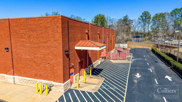Opportunity to Lease Retail/Medical Building at Signalized Intersection