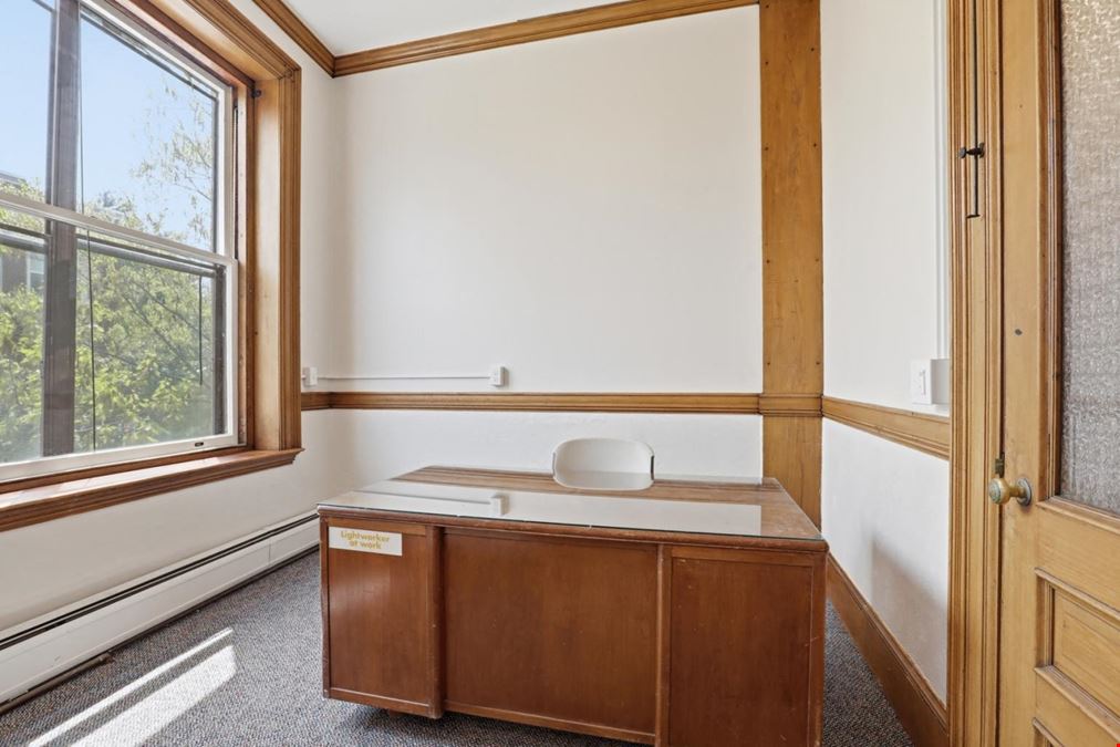 NOW LEASING! Premier Office/Retail Suites in Downtown Amesbury, MA