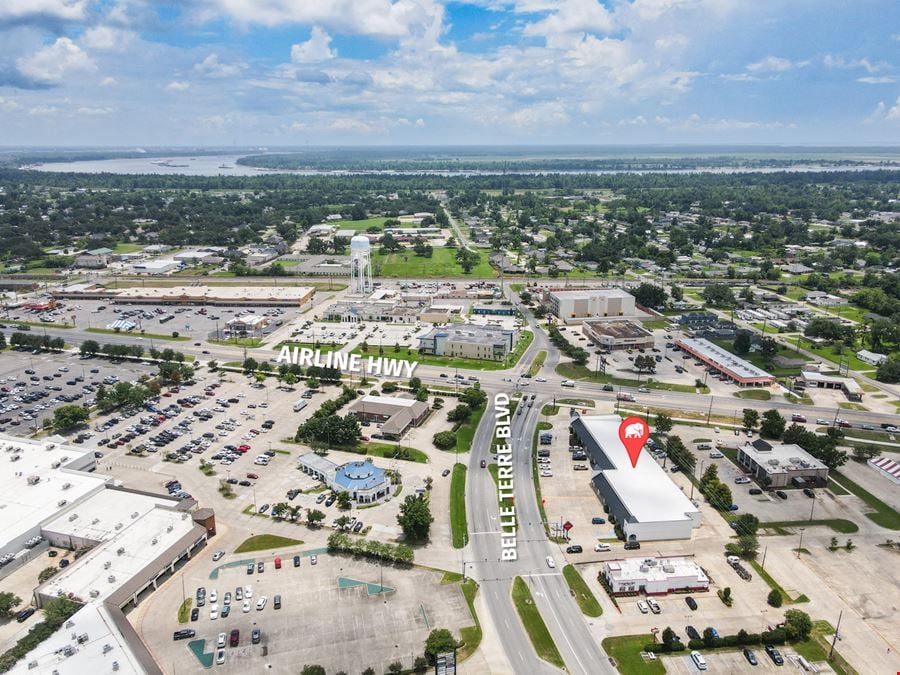 High Traffic Retail Spaces at Airline & Belle Terre Blvd