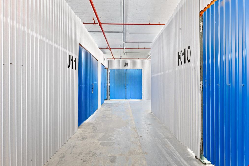 ReadySpaces Queens Ridgewood