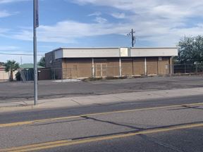 Retail property in Florence , AZ