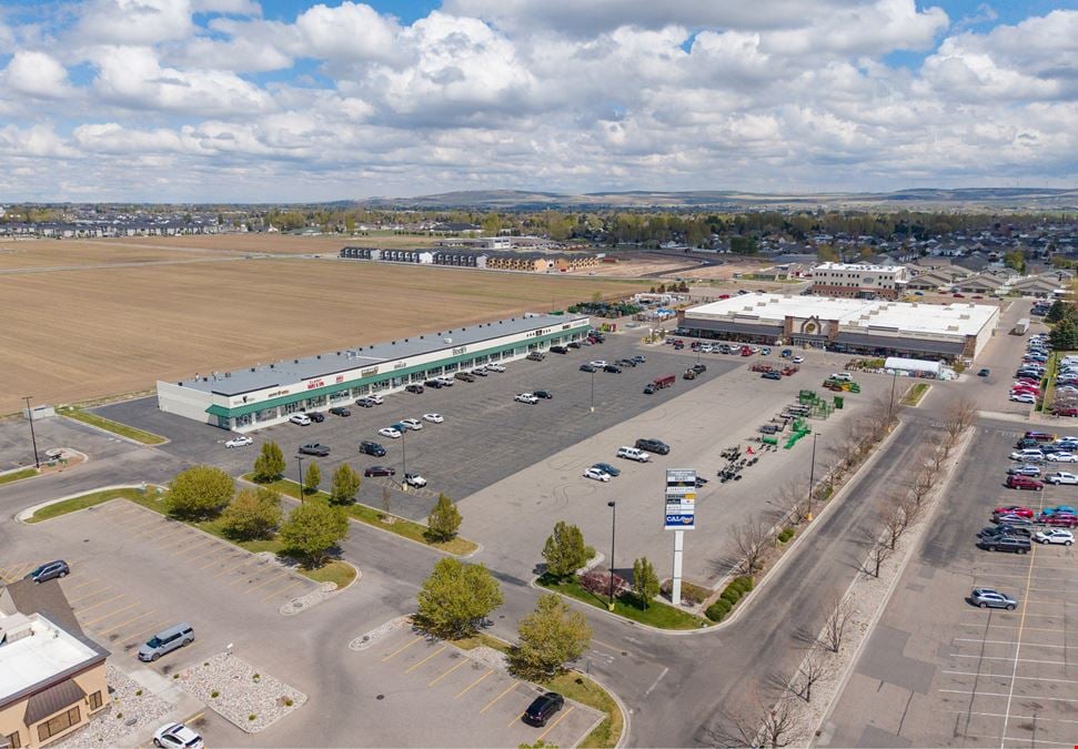 Walmart Shadow-Anchored Retail Center | Sandcreek Plaza