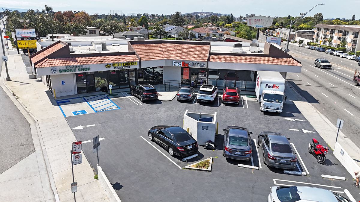 End-Cap For Lease