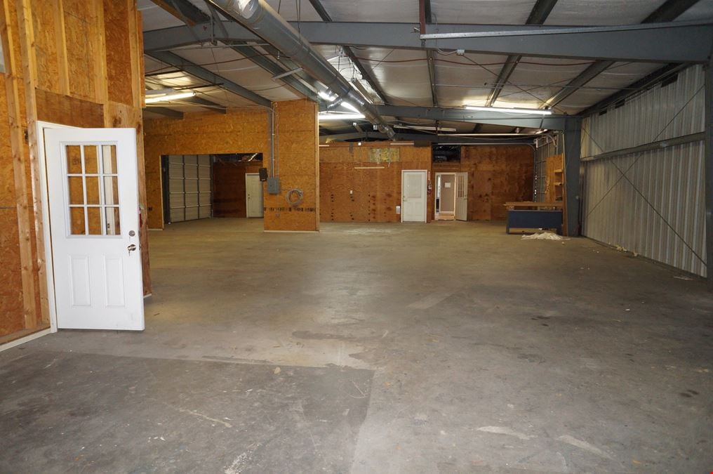 Office Warehouse with Yard Space