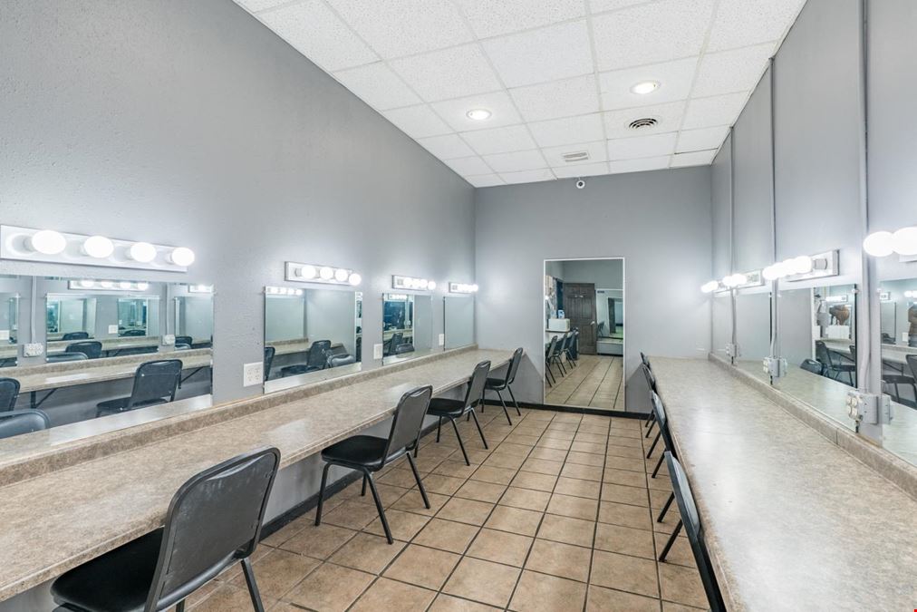 861 Grand Ave Schofield