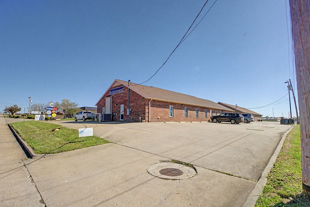 2441 Myra Dr
