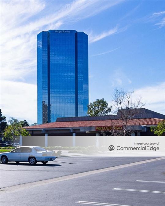 Topa Financial Plaza - 300 Esplanade Drive