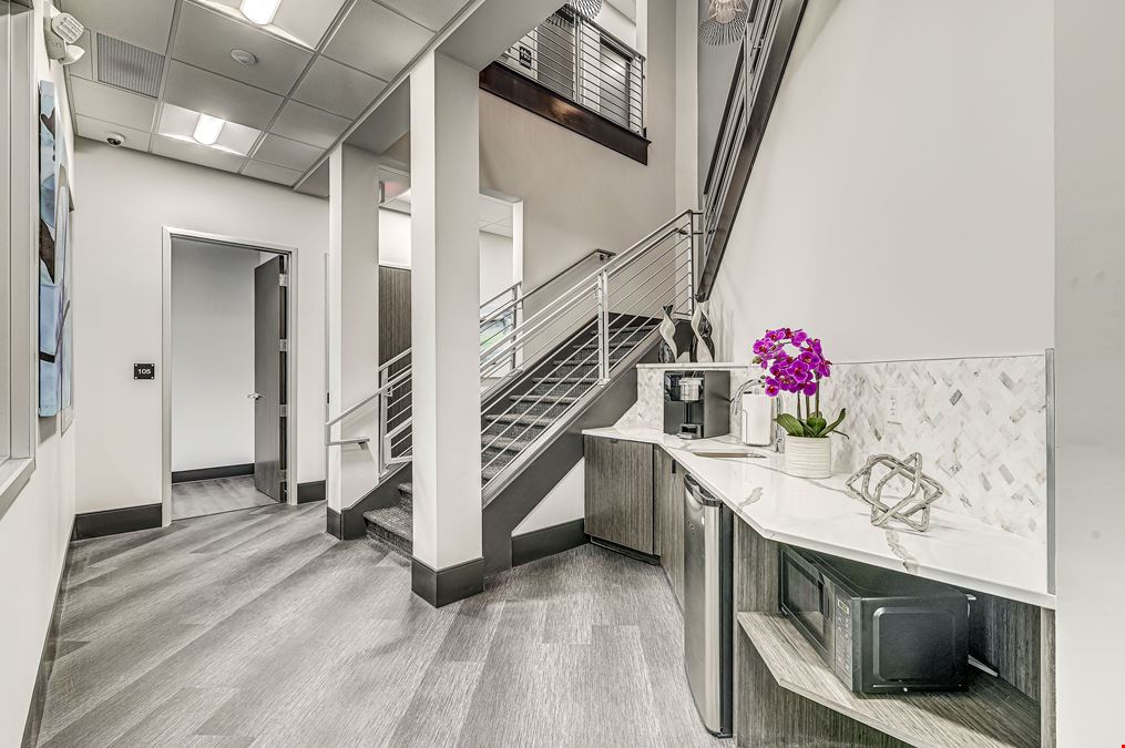 Link Office Suites - at WestClay II