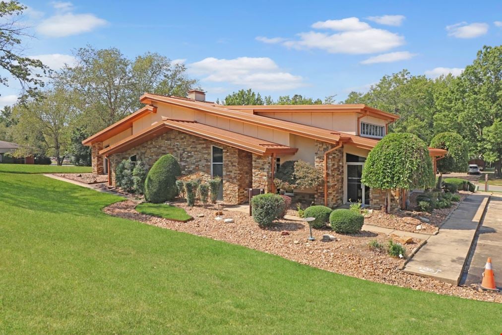 906 Osler Dr
