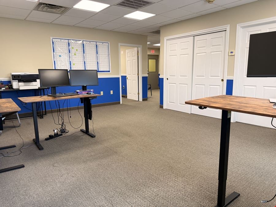 Flexible Commercial Space with Convenient Highway Access