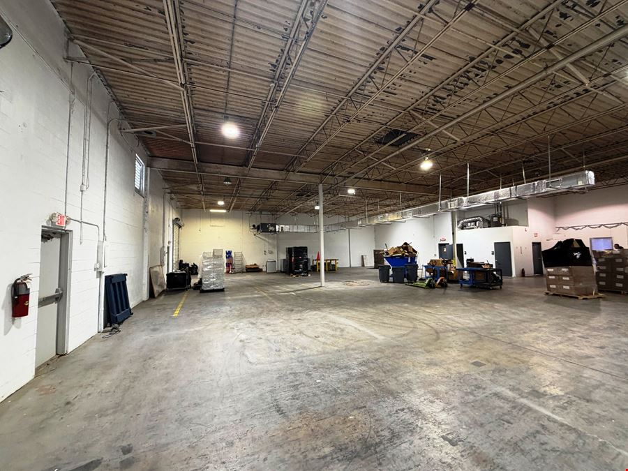 10105 Amberwood Rd