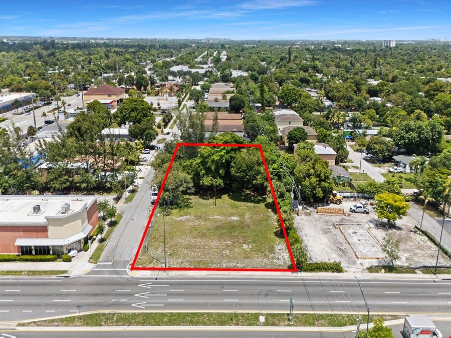 723 W Sunrise Blvd