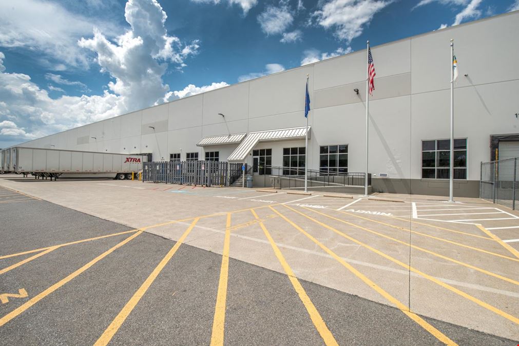 860 Nestle Way, Breinigsville, PA