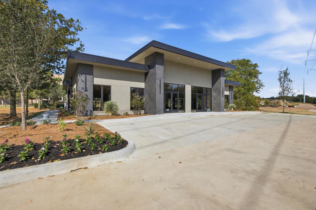 1420 W Kirkwood Blvd