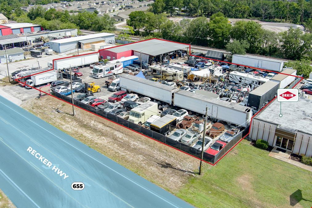 Former Auto Shop on Recker Hwy